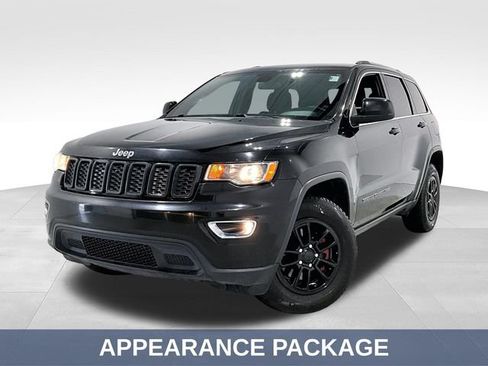 Used 2020 Jeep Grand Cherokee Laredo AWD/4WD image 4