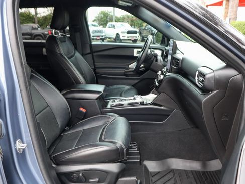 Used 2021 Ford Explorer ST w/ Equipment Group 401A AWD/4WD image 43