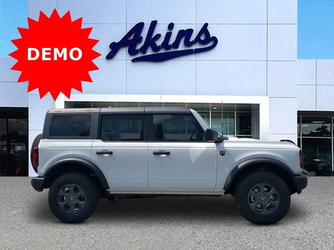 New 2025 Ford Bronco Big Bend image 1