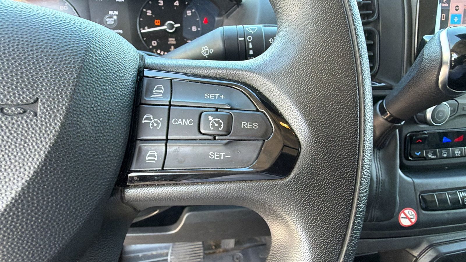 Used 2024 RAM ProMaster 2500 w/ Convenience Group FWD image 24