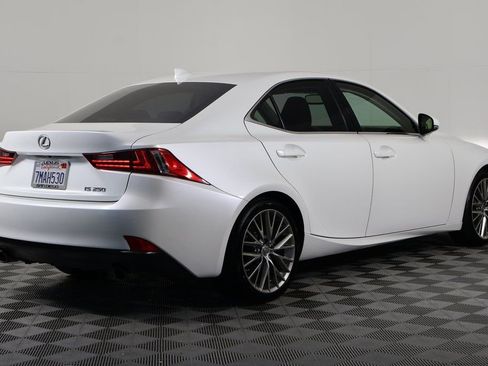Used 2015 Lexus IS 250 w/ Navigation System Package image 4