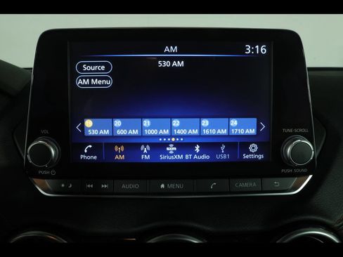 Used 2025 Nissan Sentra SR w/ Midnight Edition FWD image 11