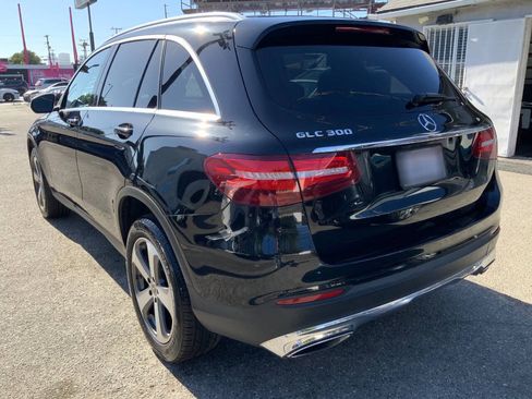 Used 2018 Mercedes-Benz GLC 300 image 5