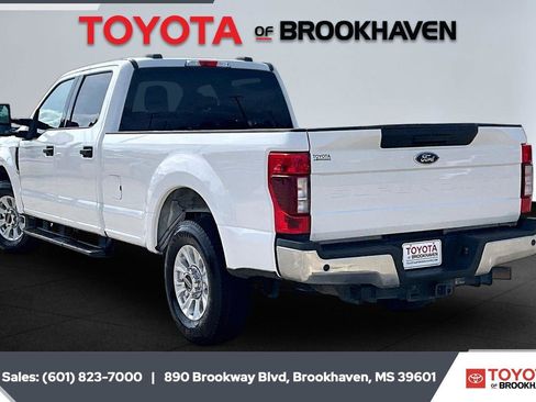 Used 2022 Ford F250 XLT RWD image 2