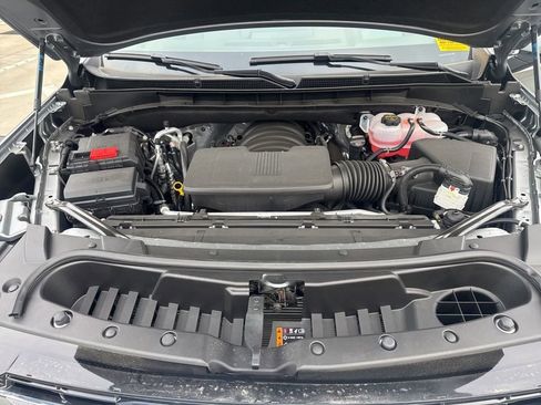 Used 2026 GMC Yukon XL Elevation image 18