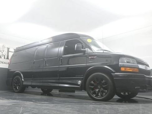Used 2025 Chevrolet Express 2500 Extended w/ Driver Convenience Package RWD image 2