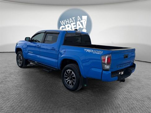 Used 2020 Toyota Tacoma TRD Sport image 6