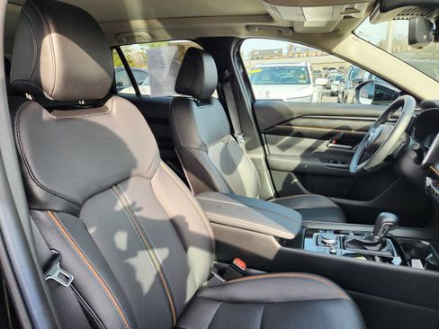 Certified 2025 MAZDA CX-50 AWD 2.5 Turbo w/ Cargo Package image 17