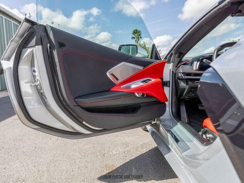 Used 2020 Chevrolet Corvette Stingray Preferred Cpe w/ 2LT Preferred Equipment Group RWD image 20