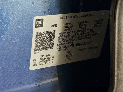 Used 2025 GMC Yukon Denali w/ Denali Reserve Package image 35