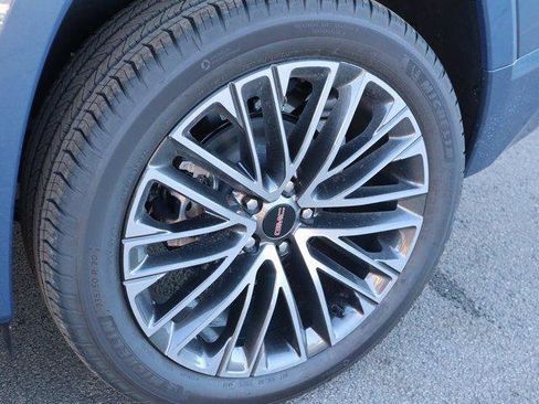 New 2026 GMC Terrain Denali w/ LPO, Black Badging Package image 44