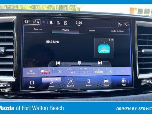 Used 2023 Chrysler Pacifica Touring-L FWD image 23