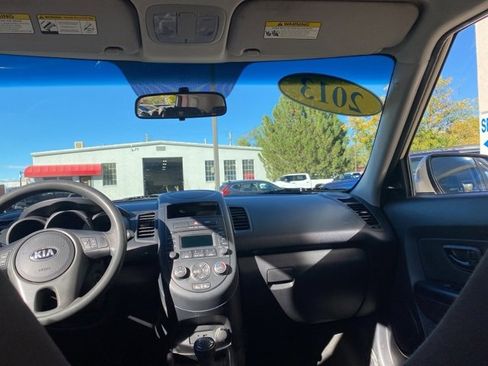 Used 2013 Kia Soul image 12