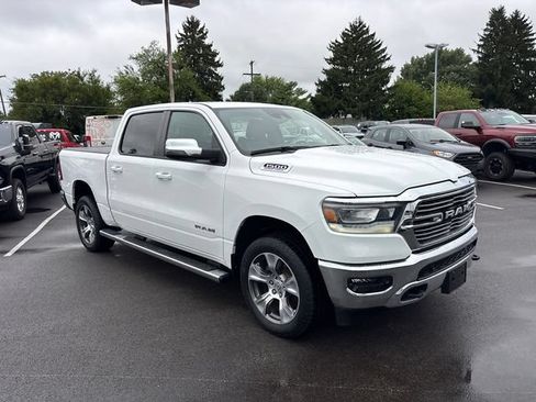Used 2023 RAM 1500 Laramie AWD/4WD image 2
