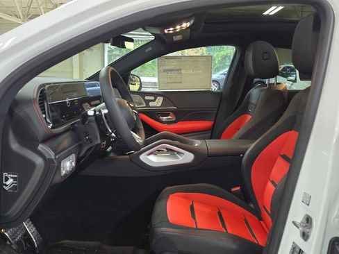 New 2026 Mercedes-Benz GLE 53 AMG 4MATIC Coupe image 32