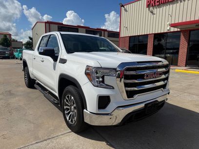 Used 2019 GMC Sierra 1500 SLE w/ SLE Value Package