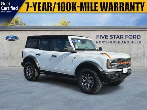 Certified 2023 Ford Bronco Badlands AWD/4WD image 2