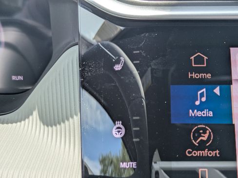 New 2026 Jeep Cherokee Limited AWD/4WD image 23