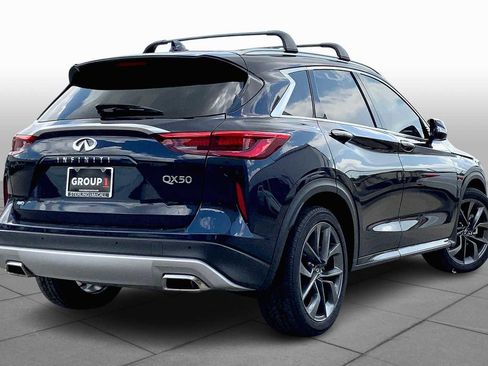 Used 2024 INFINITI QX50 Sensory image 11