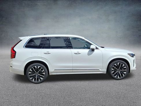 New 2025 Volvo XC90 B6 Ultra w/ Protection Package image 2
