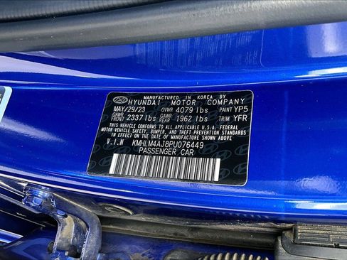 Used 2023 Hyundai Elantra Blue image 33