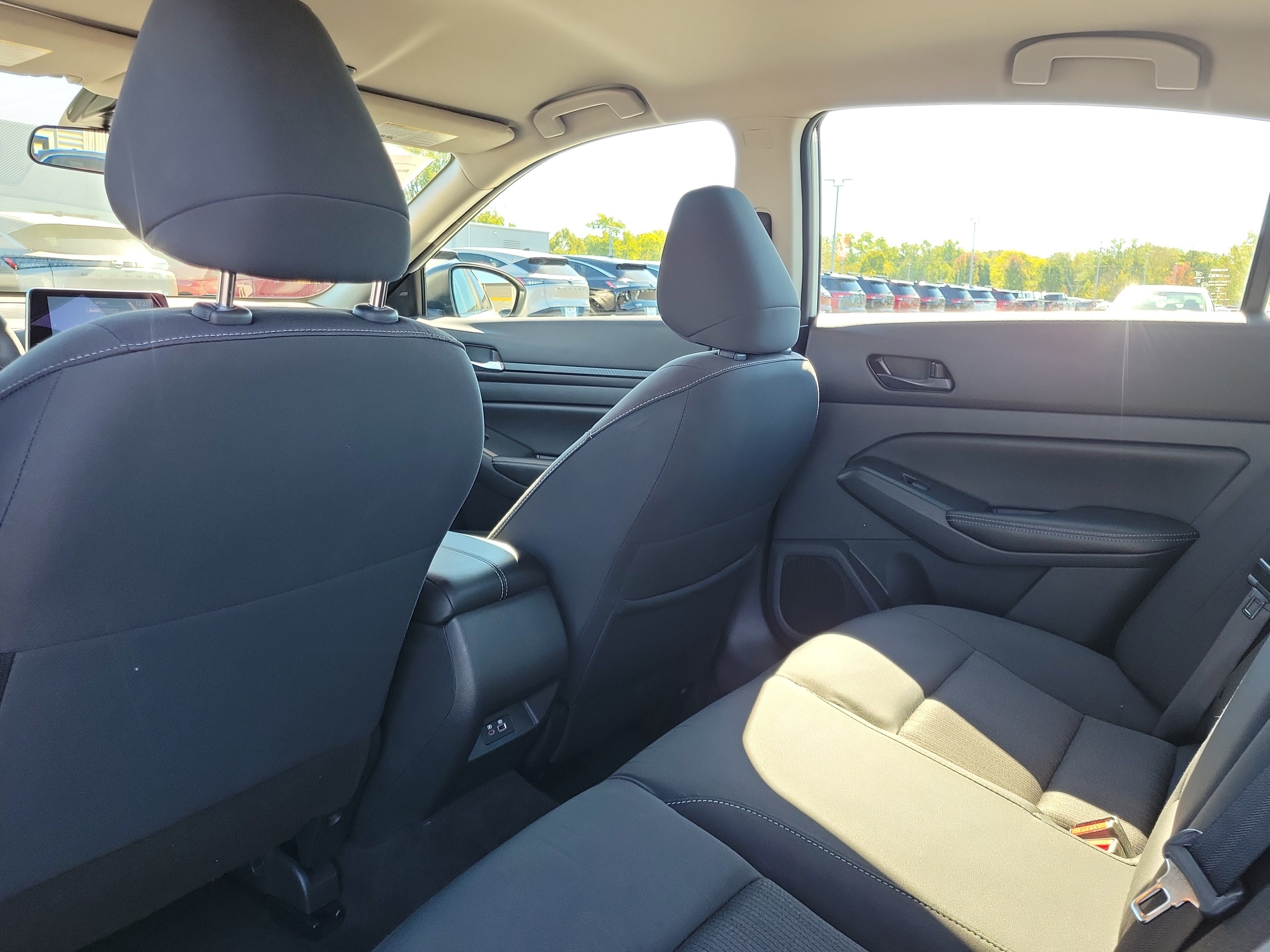 Certified 2025 Nissan Altima 2.5 SV FWD image 14