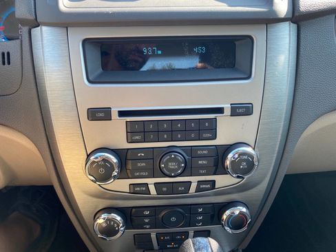 Used 2012 Ford Fusion SE image 13