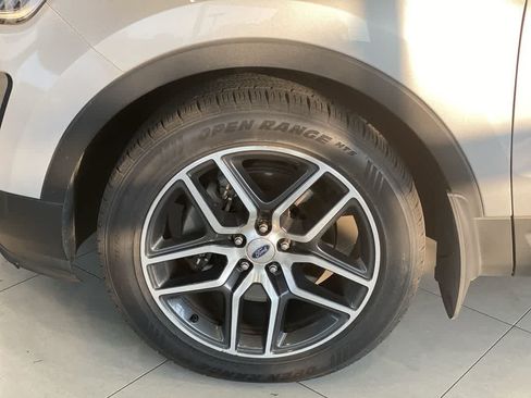 Used 2017 Ford Explorer Sport w/ Equipment Group 401A AWD/4WD image 13