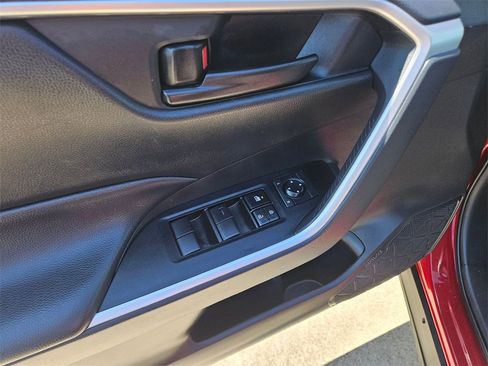 Used 2025 Toyota RAV4 LE image 15