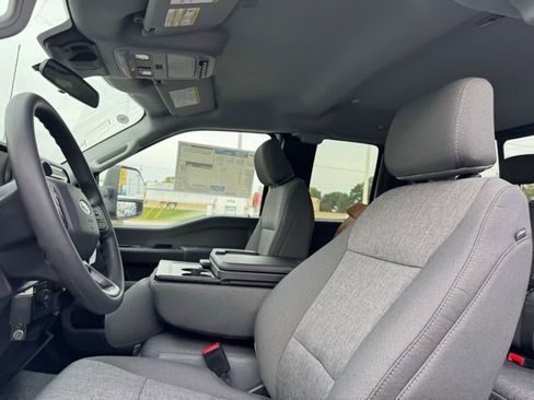 New 2026 Ford F550 4x4 Supercab Super Duty image 8