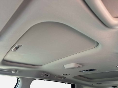 New 2026 Kia Carnival SX Prestige image 18