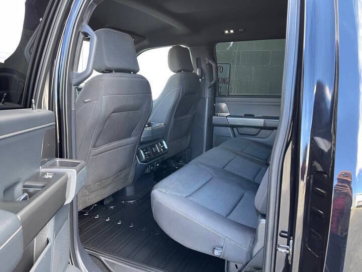 Used 2022 Ford F150 XLT w/ Equipment Group 302A High AWD/4WD image 17