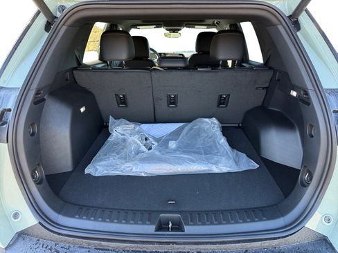 New 2026 Chevrolet Equinox LT w/ Convenience Package II image 17