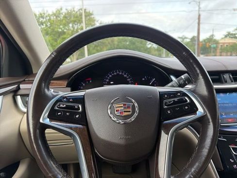 Used 2015 Cadillac XTS Luxury FWD image 11
