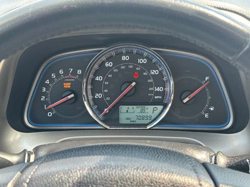 Used 2014 Toyota RAV4 Limited AWD/4WD image 18