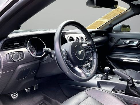 Used 2021 Ford Mustang GT Premium w/ GT Performance Package RWD image 18