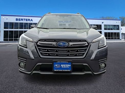 Used 2022 Subaru Forester Limited AWD/4WD image 2
