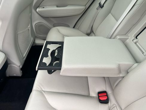 Used 2024 Volvo XC60 B5 Plus w/ Protection Package Premier AWD/4WD image 24