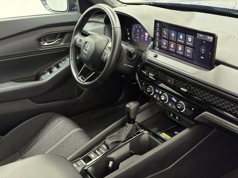 Used 2025 Honda Accord Sport image 8