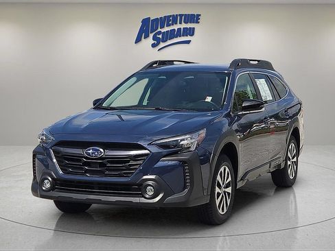 Certified 2024 Subaru Outback Premium AWD/4WD image 2