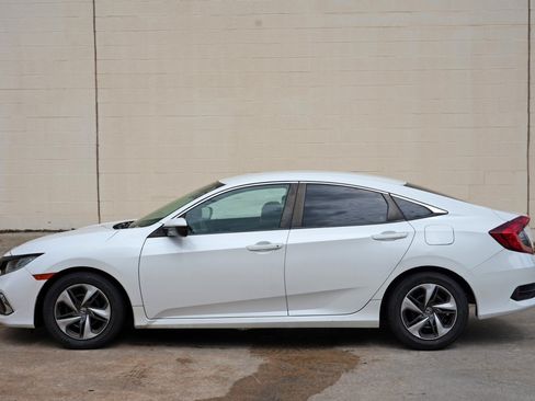 Used 2019 Honda Civic LX image 41