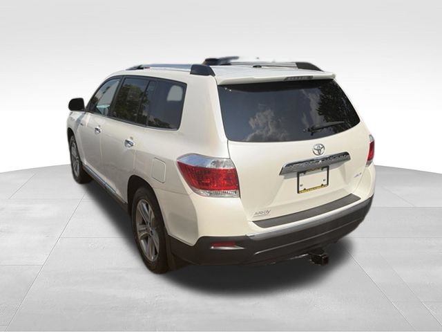 Used 2013 Toyota Highlander Limited AWD/4WD image 23