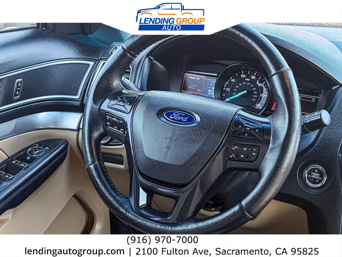 Used 2017 Ford Explorer XLT w/ Equipment Group 202A FWD image 14