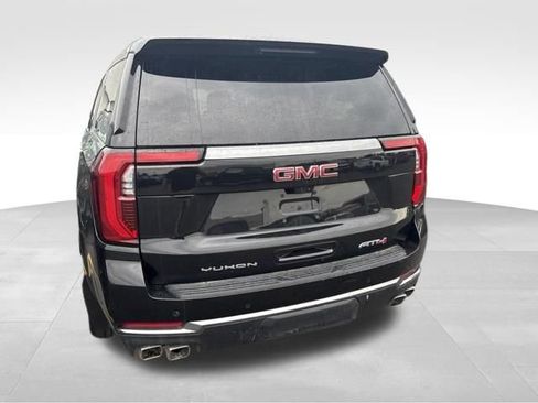 Used 2025 GMC Yukon XL AT4 w/ Premium Trailering Package AWD/4WD image 11