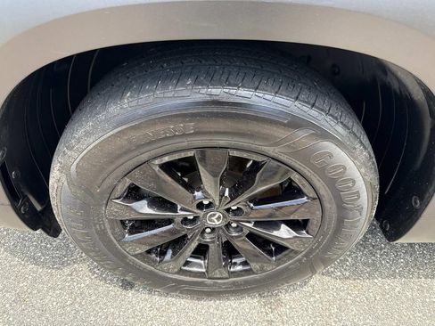 Used 2024 MAZDA CX-50 AWD 2.5 S w/ Weather Package image 11