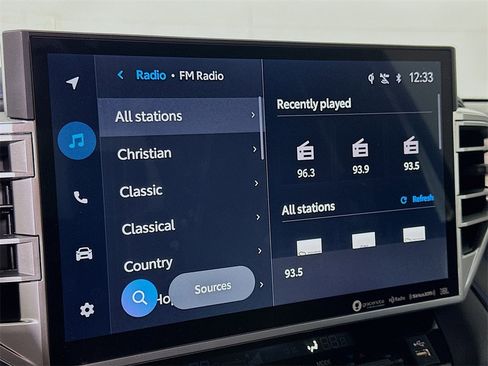 Used 2024 Toyota Tundra Platinum w/ TRD Off-Road Package image 29