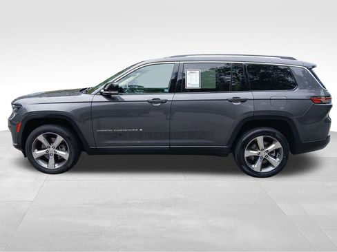 Used 2022 Jeep Grand Cherokee L Limited RWD image 5