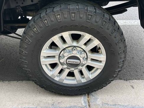Used 2019 Ford F250 XLT w/ XLT Value Package AWD/4WD image 56