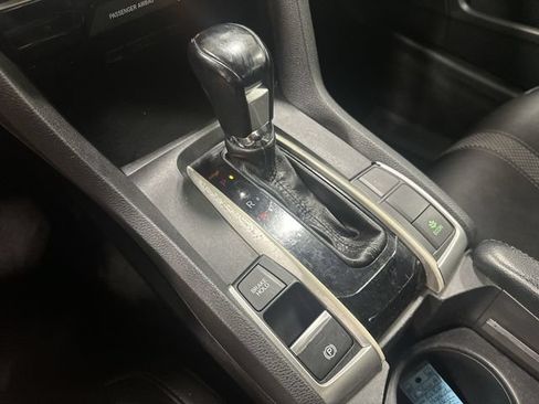 Used 2020 Honda Civic Sport image 23