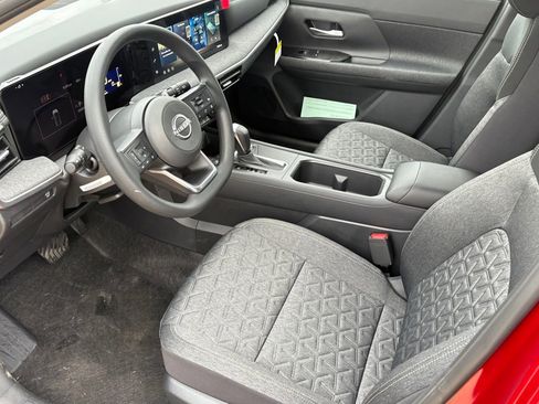 New 2026 Nissan Kicks SV image 13